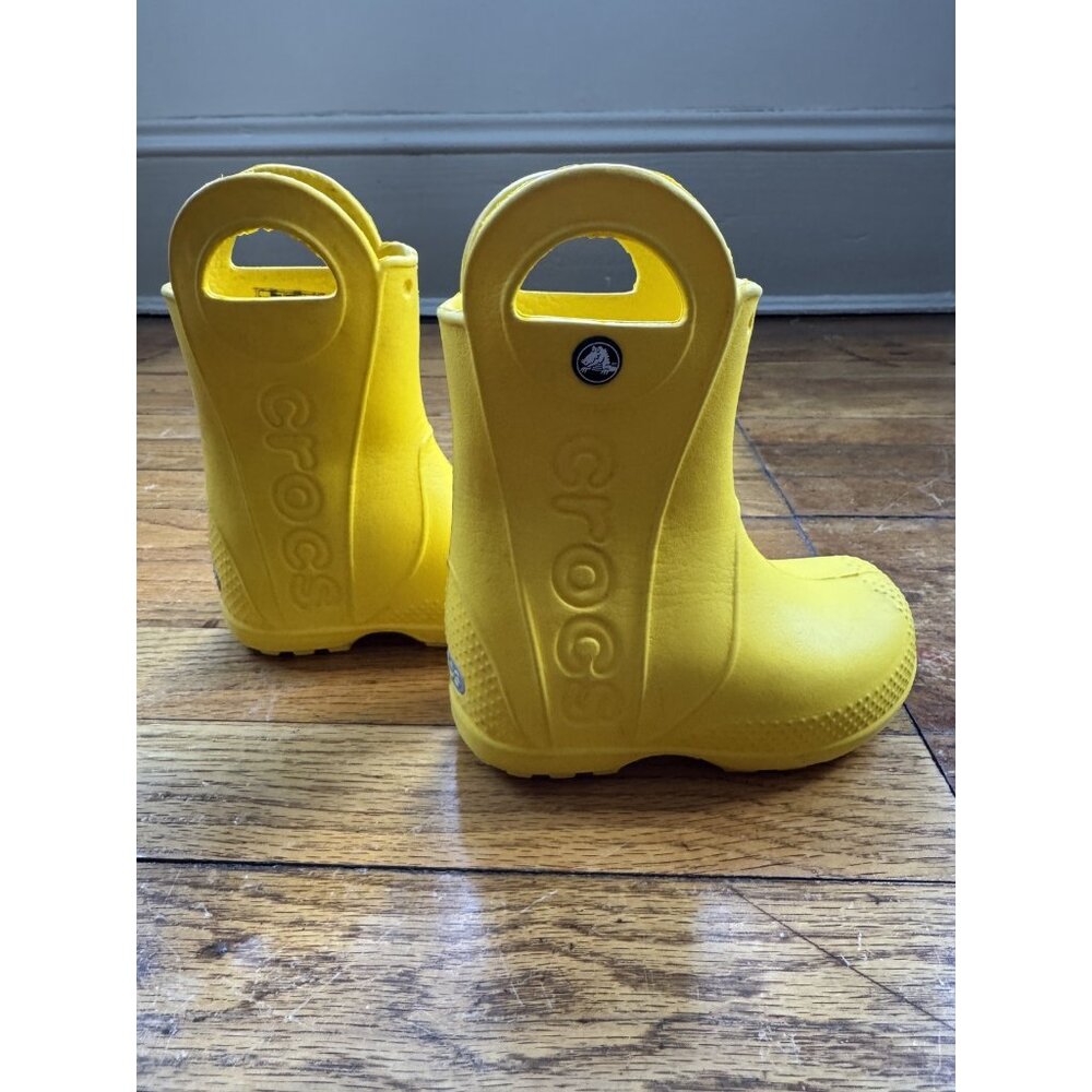 Crocs Handle It Rain Boots Kids Size C7 Yellow Waterproof Pull On 12803 Unisex - Picture 3 of 6